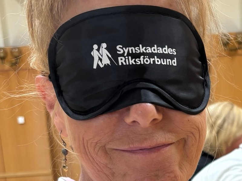 När skrattet fastnar lite i&nbsp;halsen
